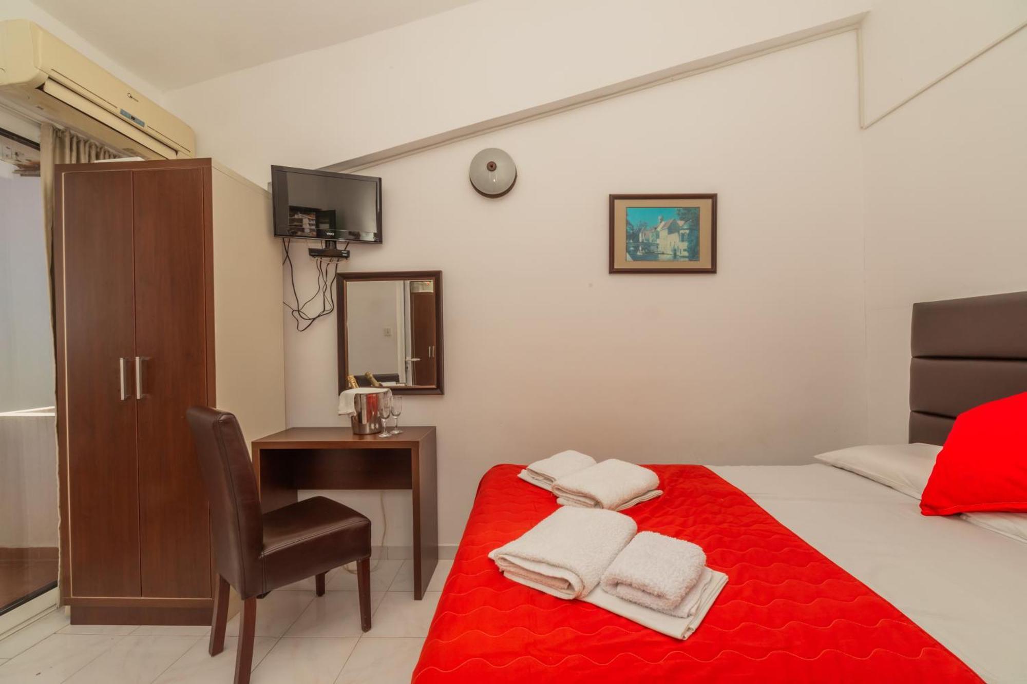 David Apartments And Rooms Dobra Voda Exterior photo